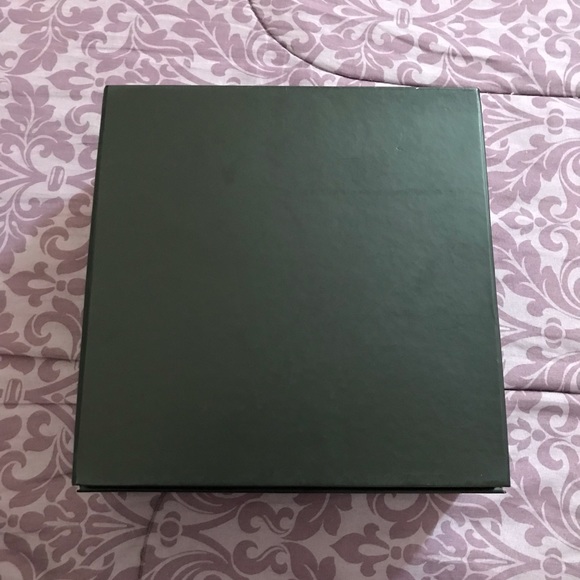 Chanel Box - Picture 3 of 4